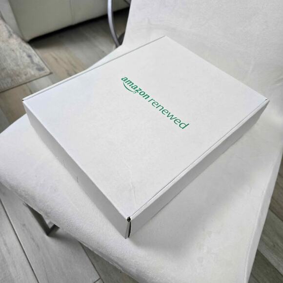 2020 Apple iPad (10.2-inch, WiFi, 128GB) - Gold (Renewed Premium - Picture 6 of 10